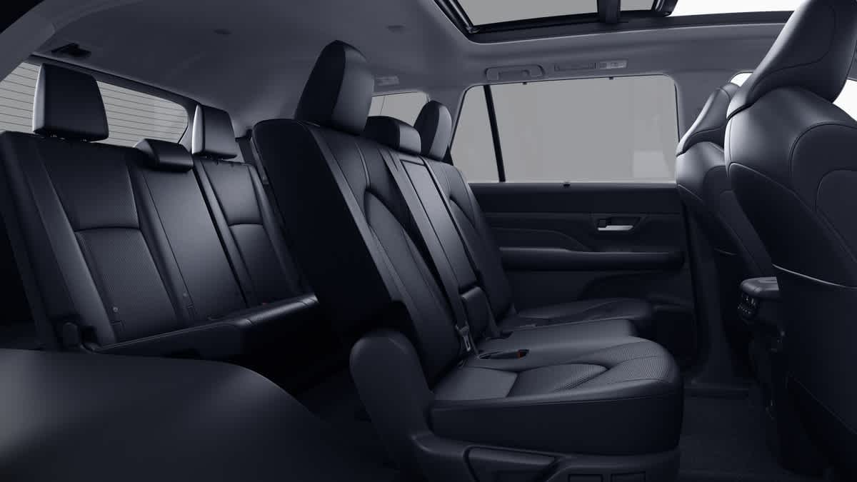 Thumbnail: 2026 Toyota Grand Highlander - 21