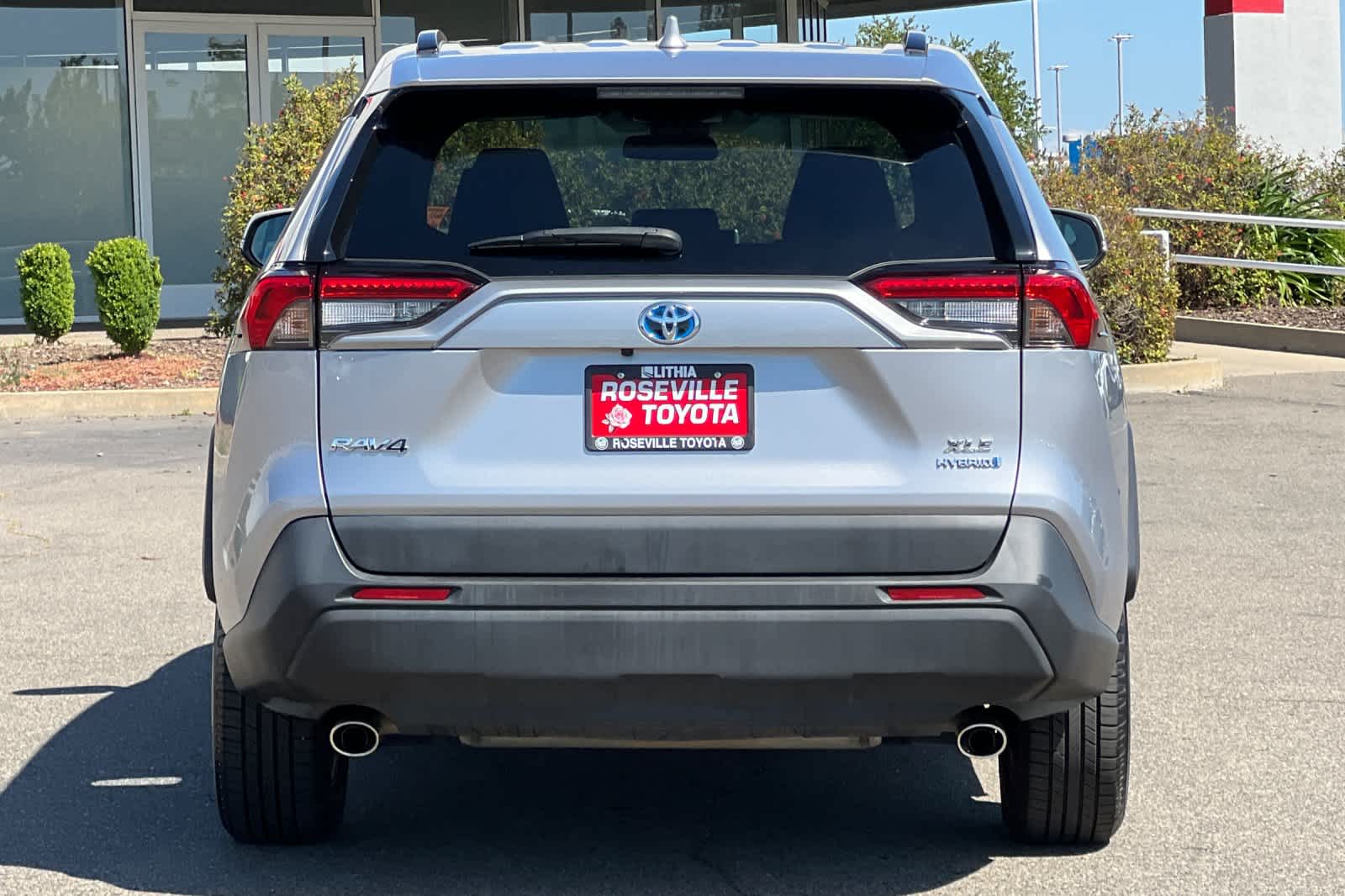 Thumbnail: 2024 Toyota RAV4 - 8