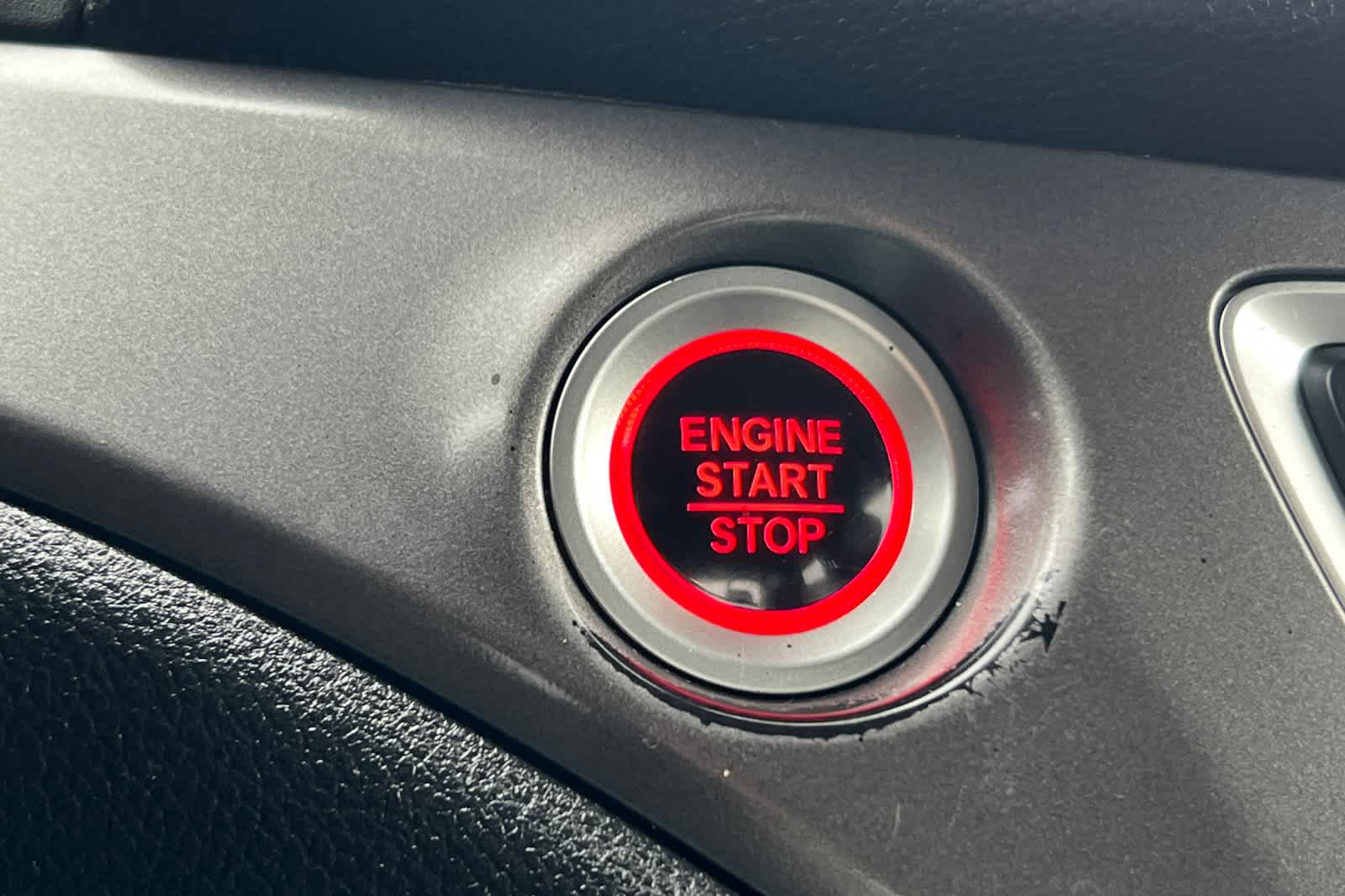 Thumbnail: 2016 Honda Pilot - 25