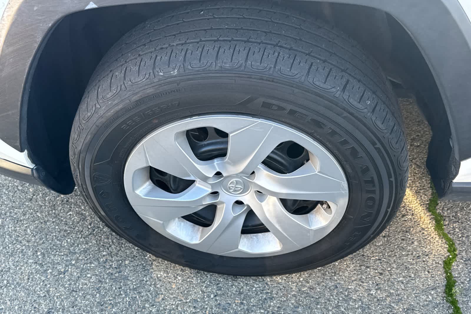 Thumbnail: 2024 Toyota RAV4 - 22