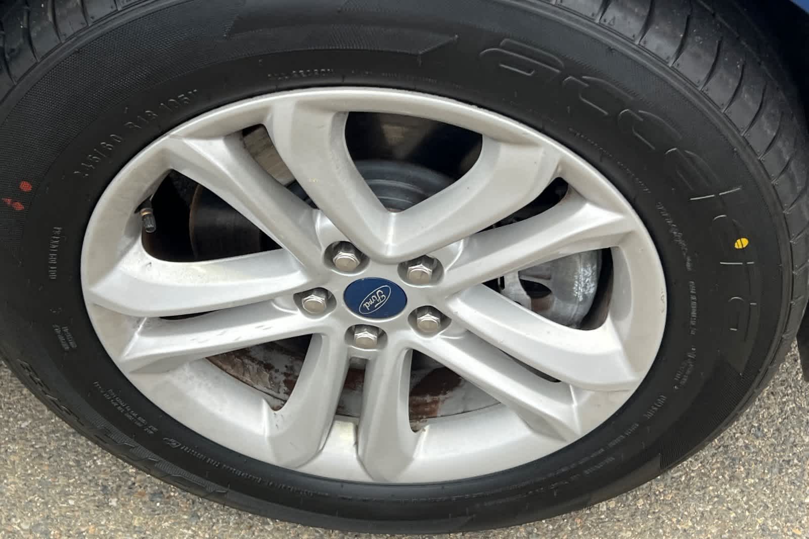 Thumbnail: 2020 Ford Edge - 12