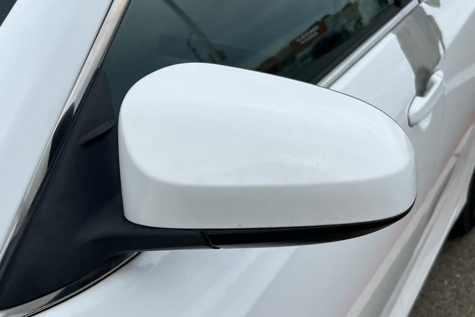 Thumbnail: 2014 Toyota Camry - 21