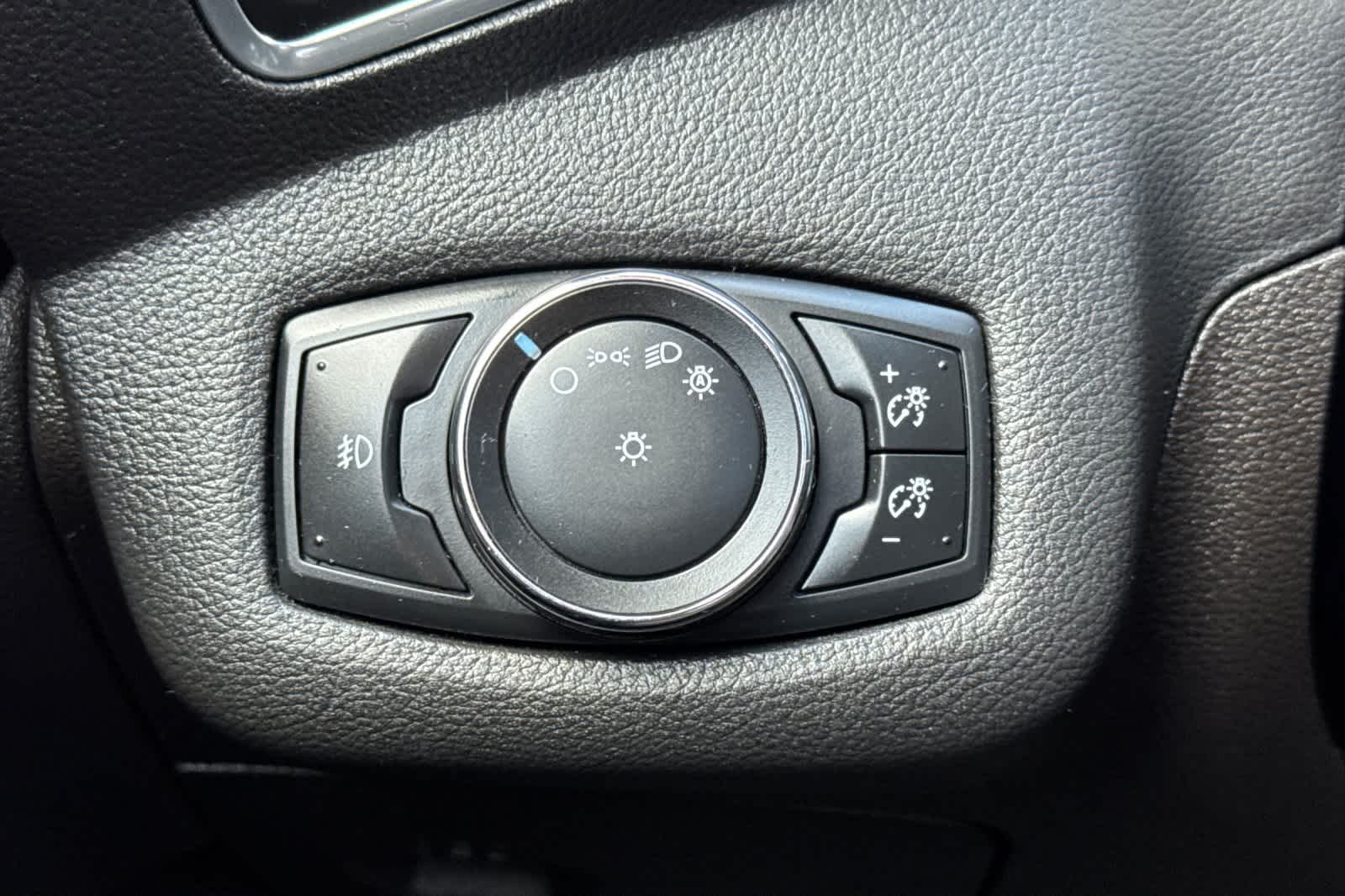 Thumbnail: 2013 Ford C-Max - 30