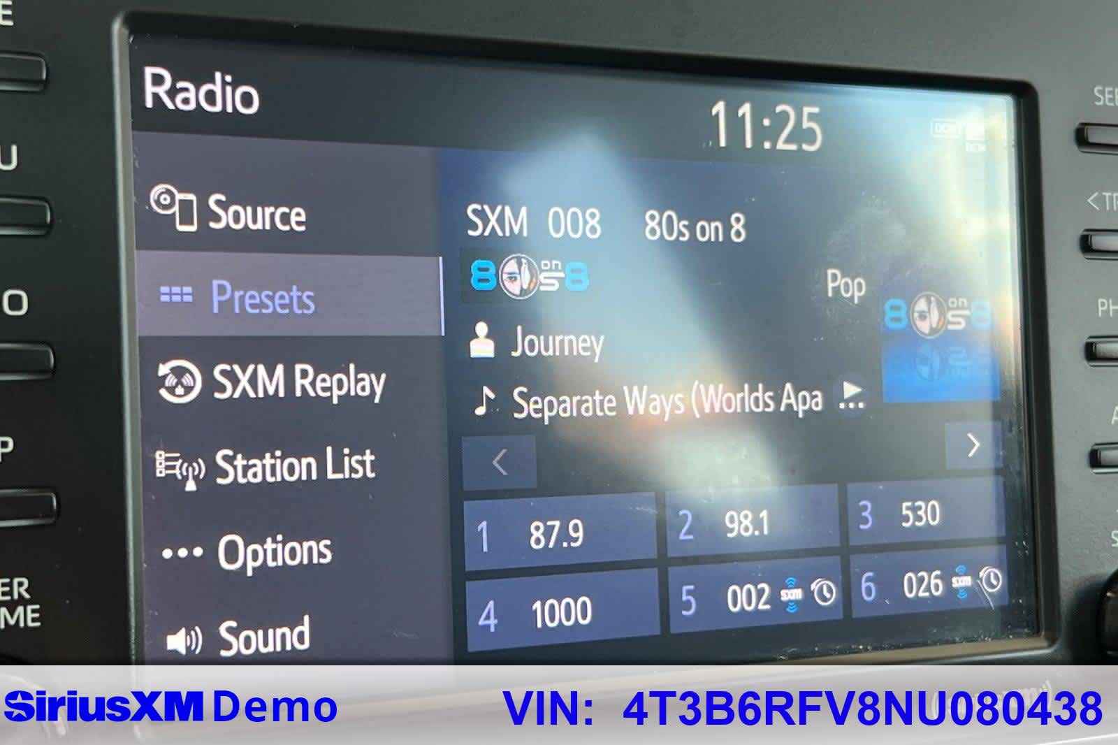 Thumbnail: 2022 Toyota RAV4 - 30