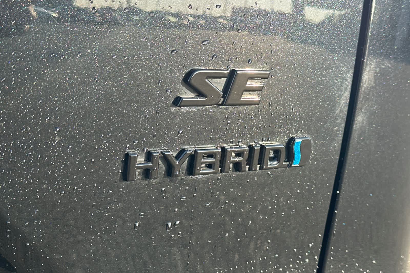 Thumbnail: 2023 Toyota Corolla Cross - 31