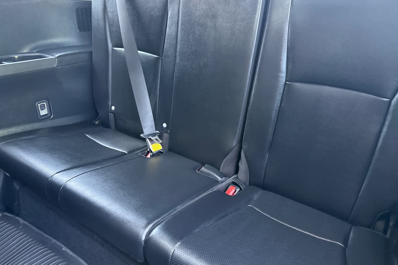 Thumbnail: 2024 Toyota Grand Highlander - 16