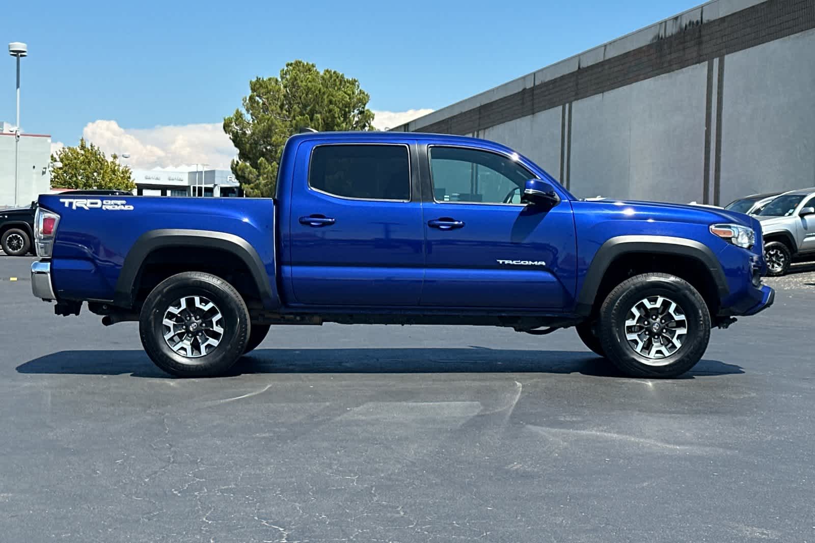 Thumbnail: 2023 Toyota Tacoma - 6