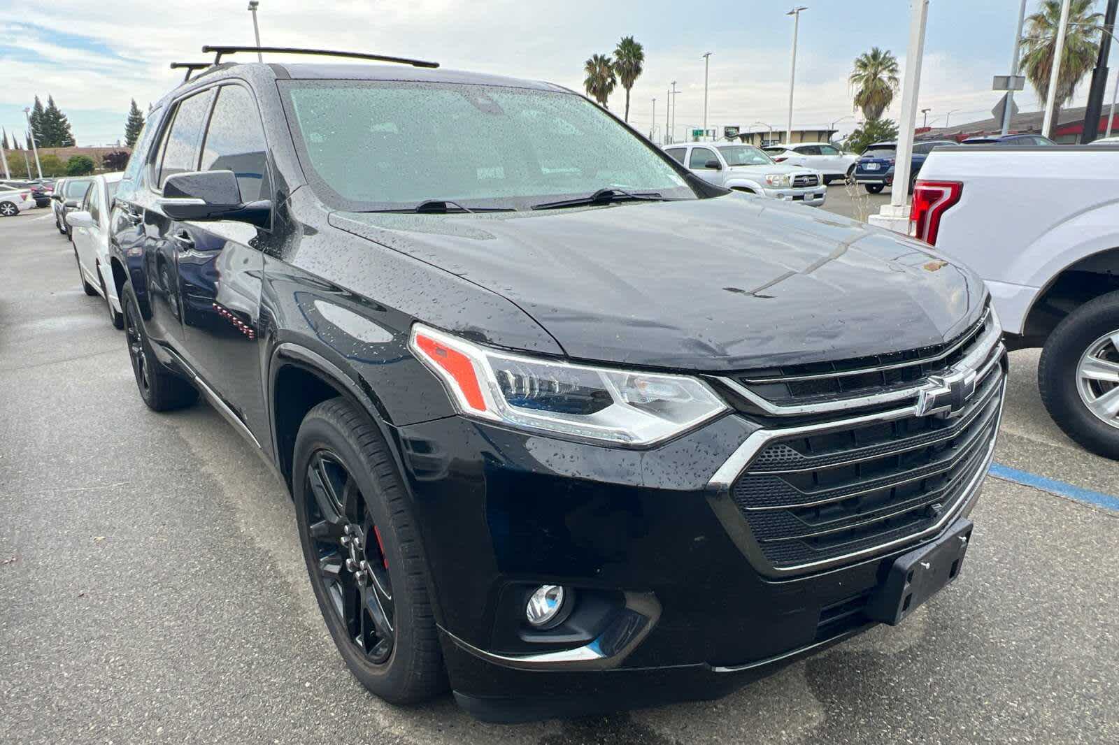 Thumbnail: 2020 Chevrolet Traverse - 3