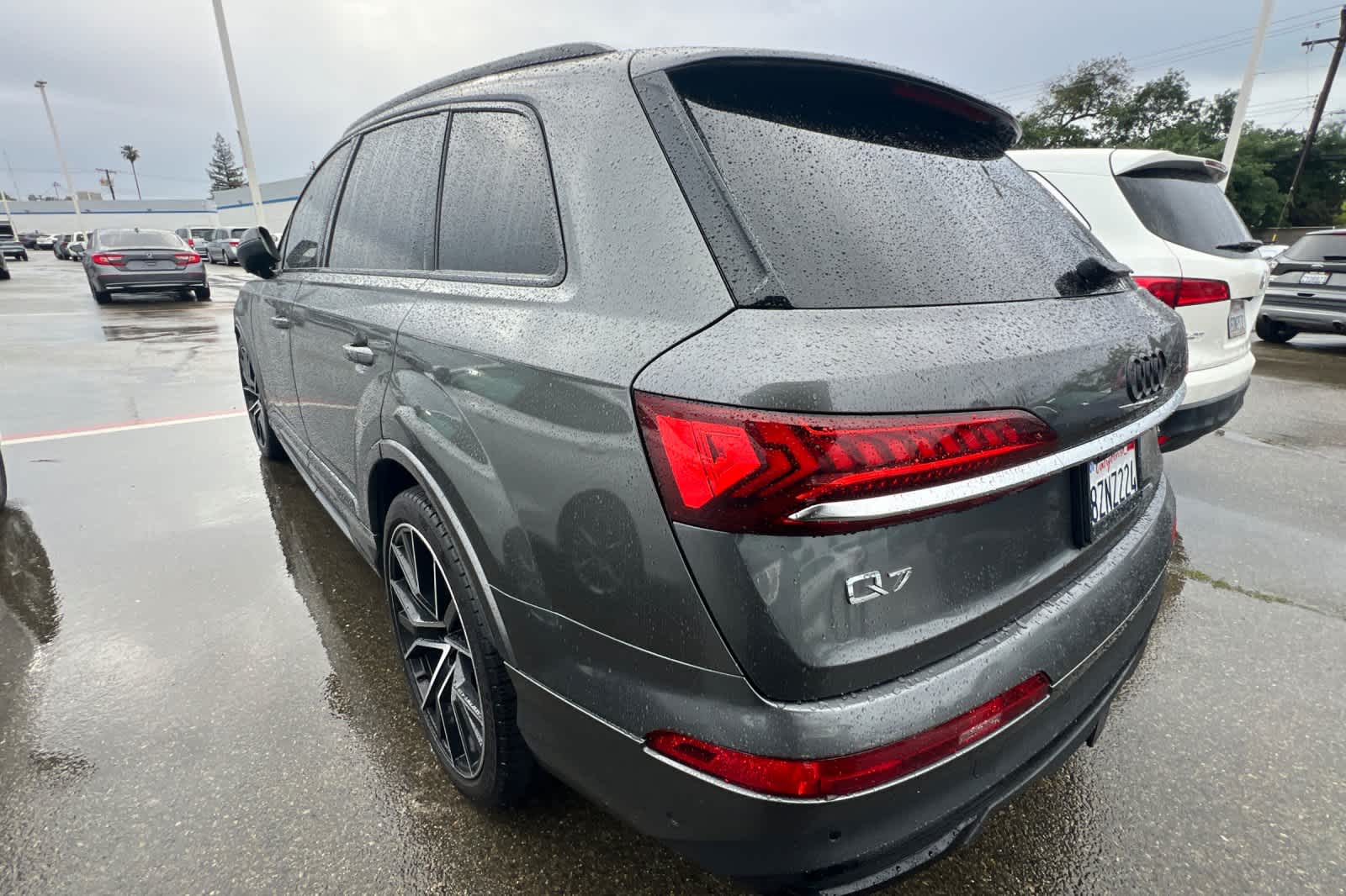 Thumbnail: 2021 Audi Q7 - 6