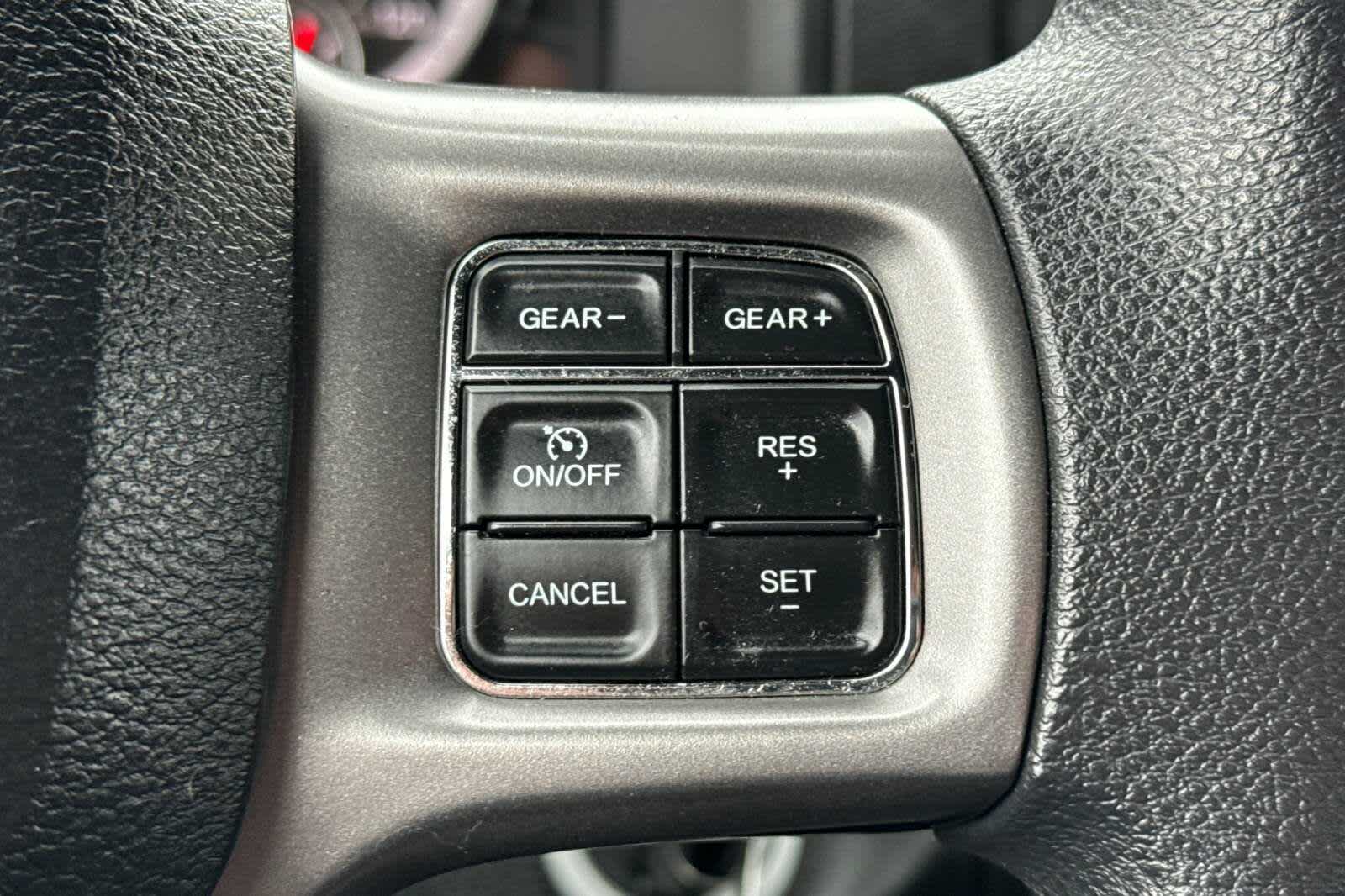 2024 RAM 1500 Warlock 24