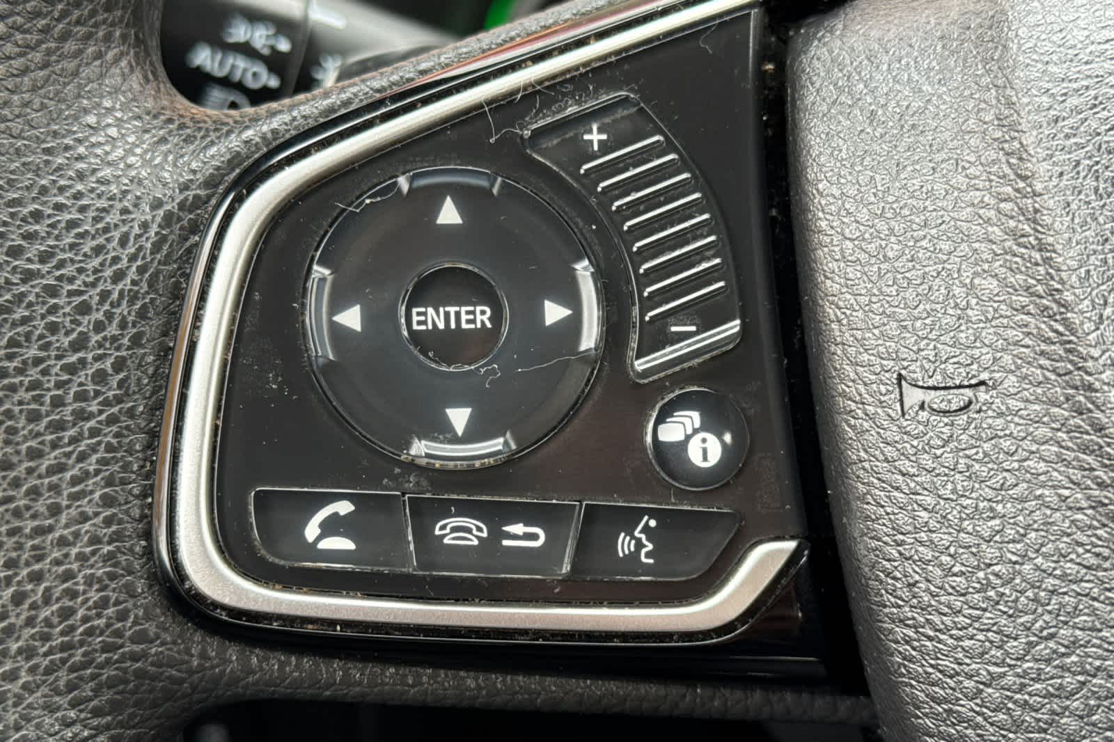 Thumbnail: 2018 Honda Clarity - 26