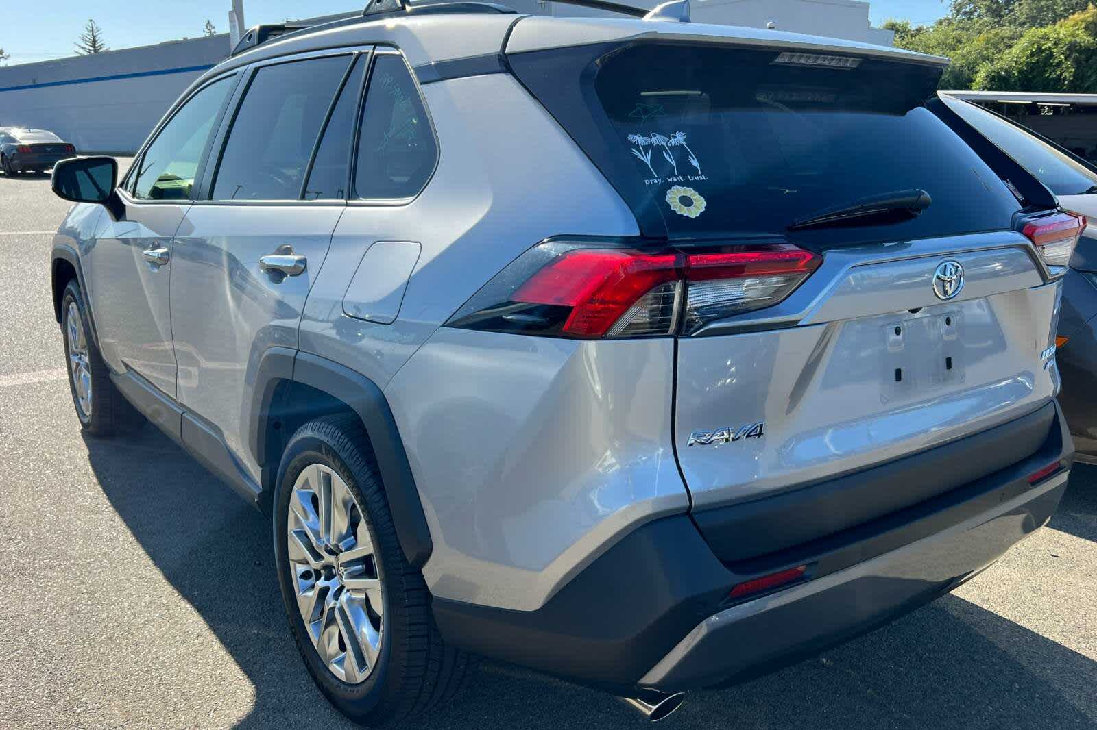 2021 Toyota RAV4 Limited 4