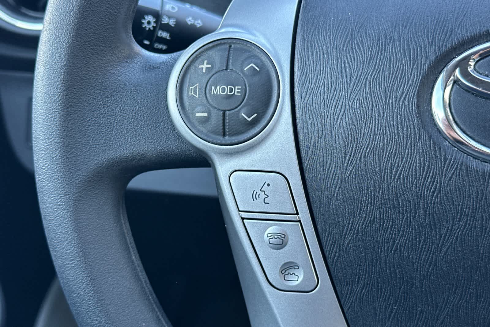 Thumbnail: 2012 Toyota Prius c - 24