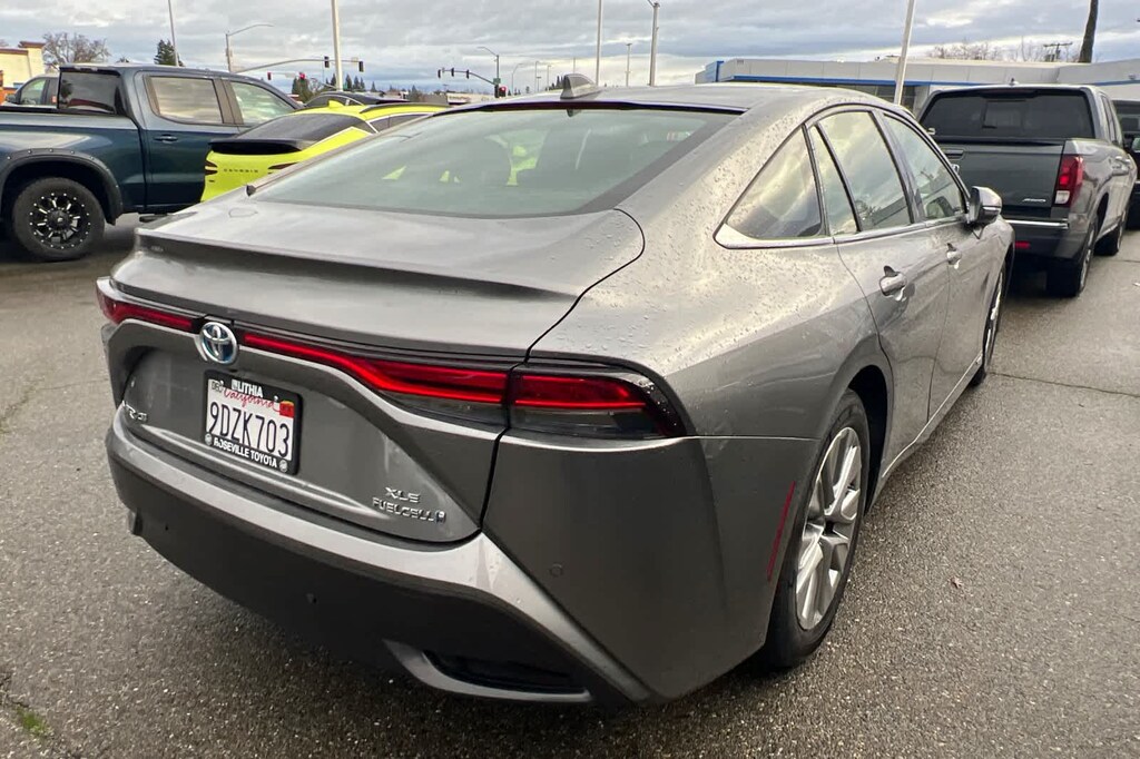 Used 2022 Toyota Mirai XLE Sedan
