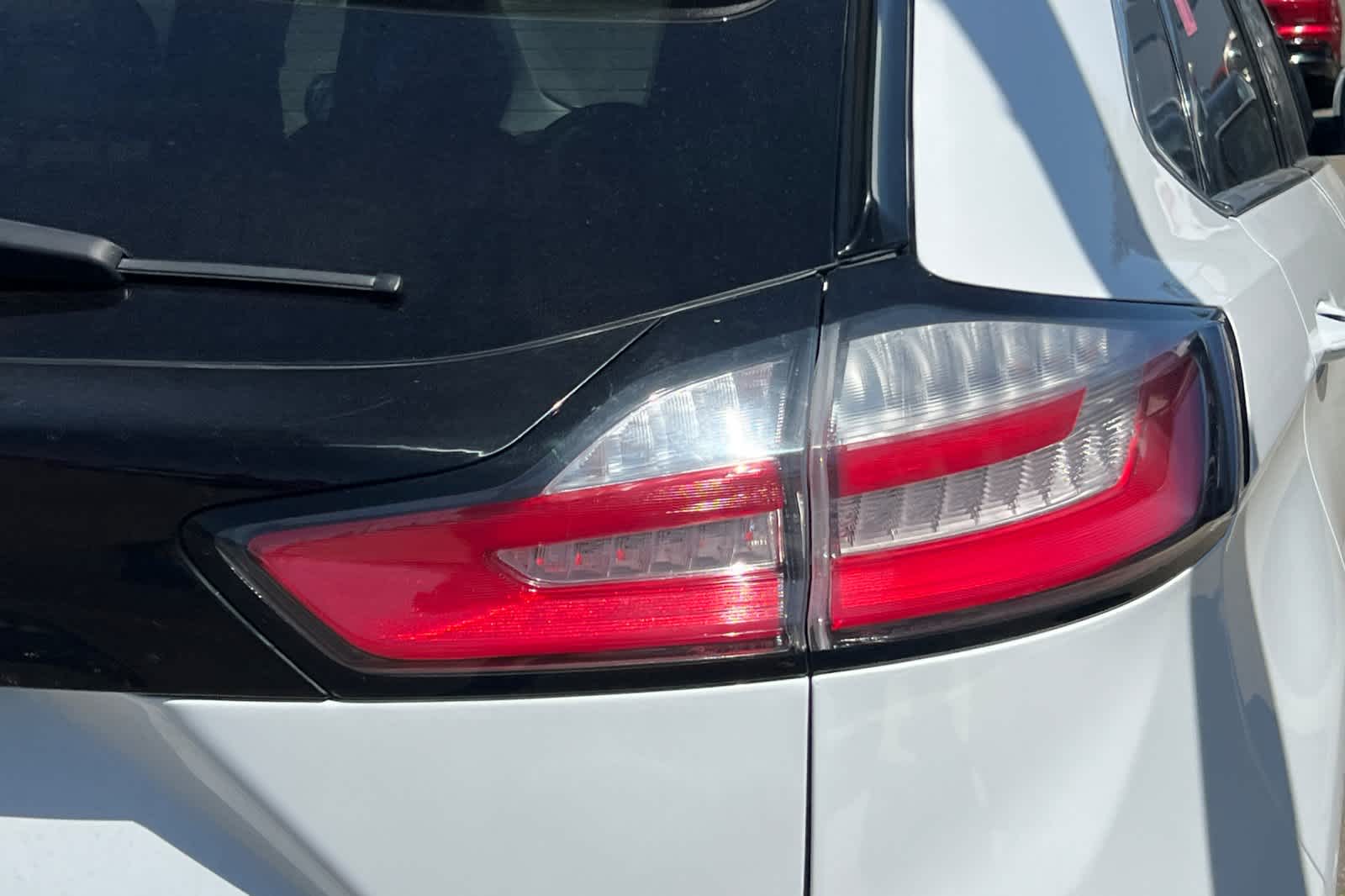 Thumbnail: 2022 Ford Edge - 18