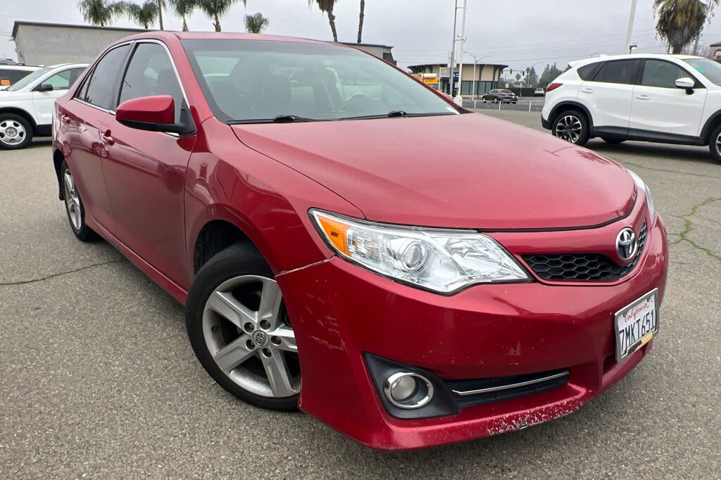 Used 2014 Toyota Camry L Sedan