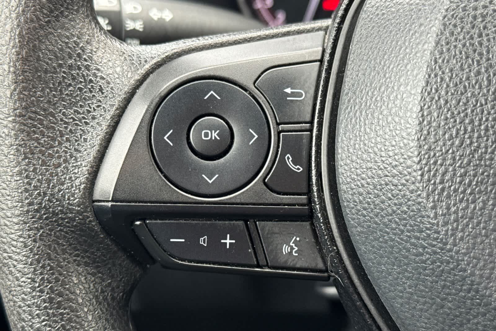 Thumbnail: 2024 Toyota RAV4 - 25