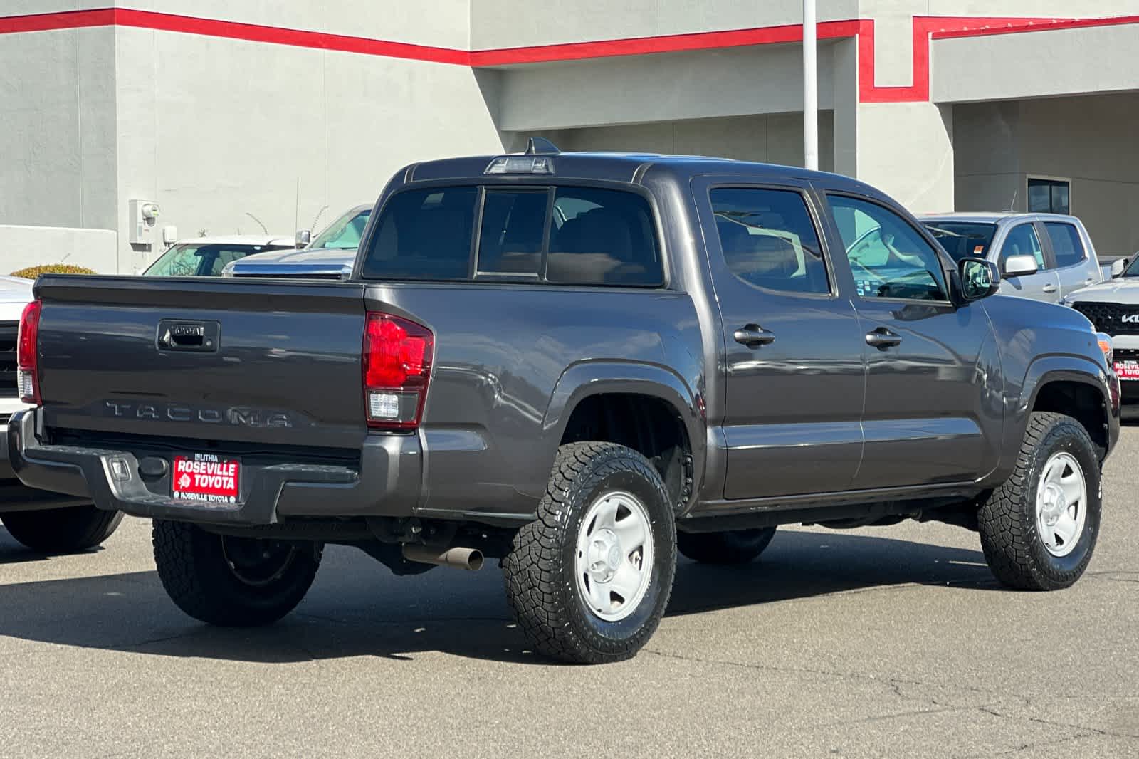 Thumbnail: 2022 Toyota Tacoma - 2