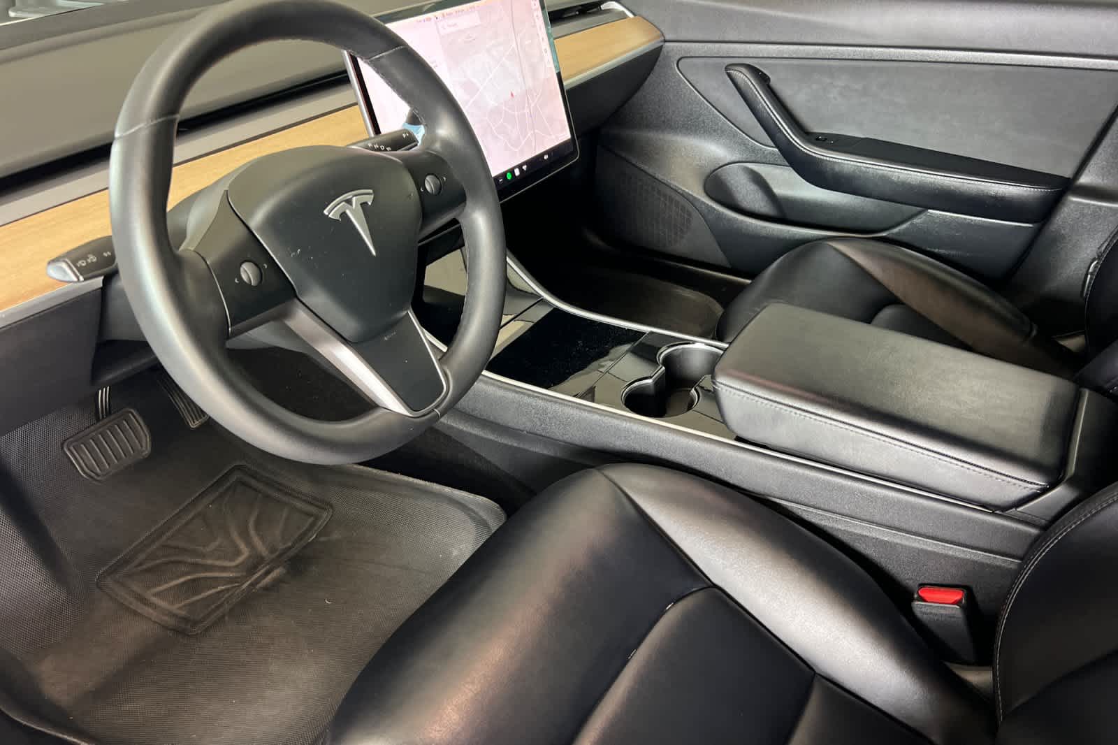 Thumbnail: 2020 Tesla Model 3 - 11