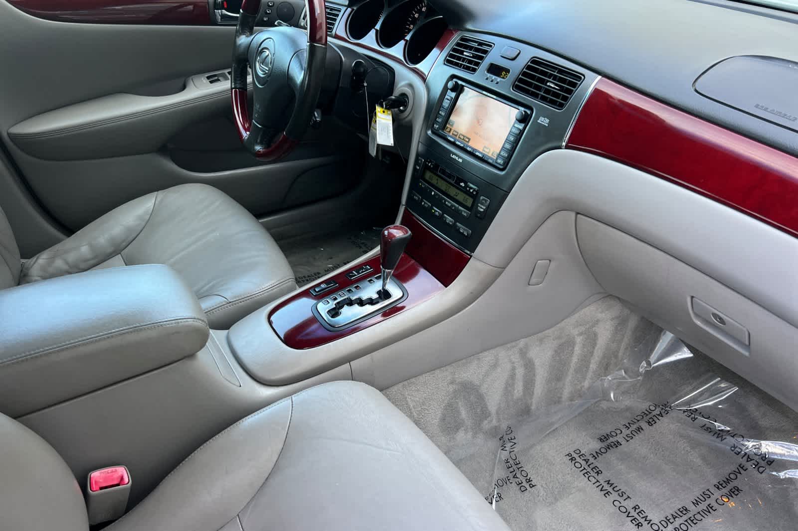 Thumbnail: 2004 Lexus ES - 16