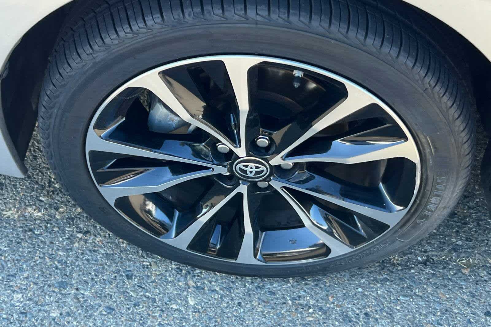 Thumbnail: 2018 Toyota Corolla - 22