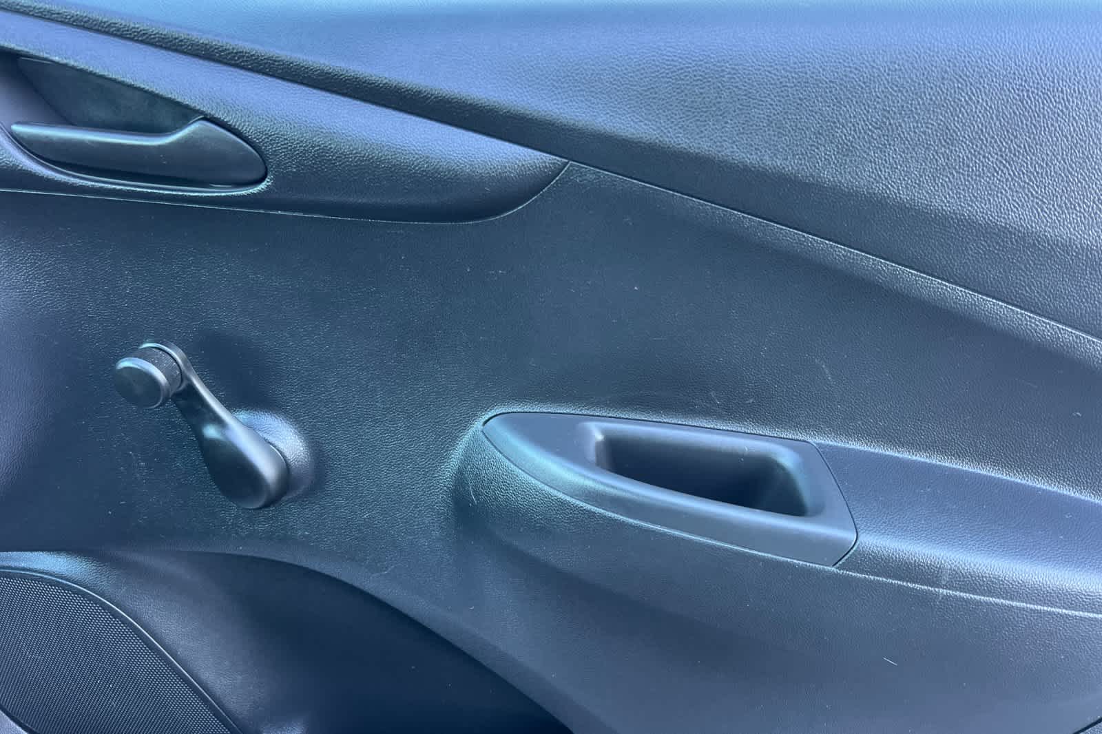 Thumbnail: 2022 Chevrolet Spark - 18