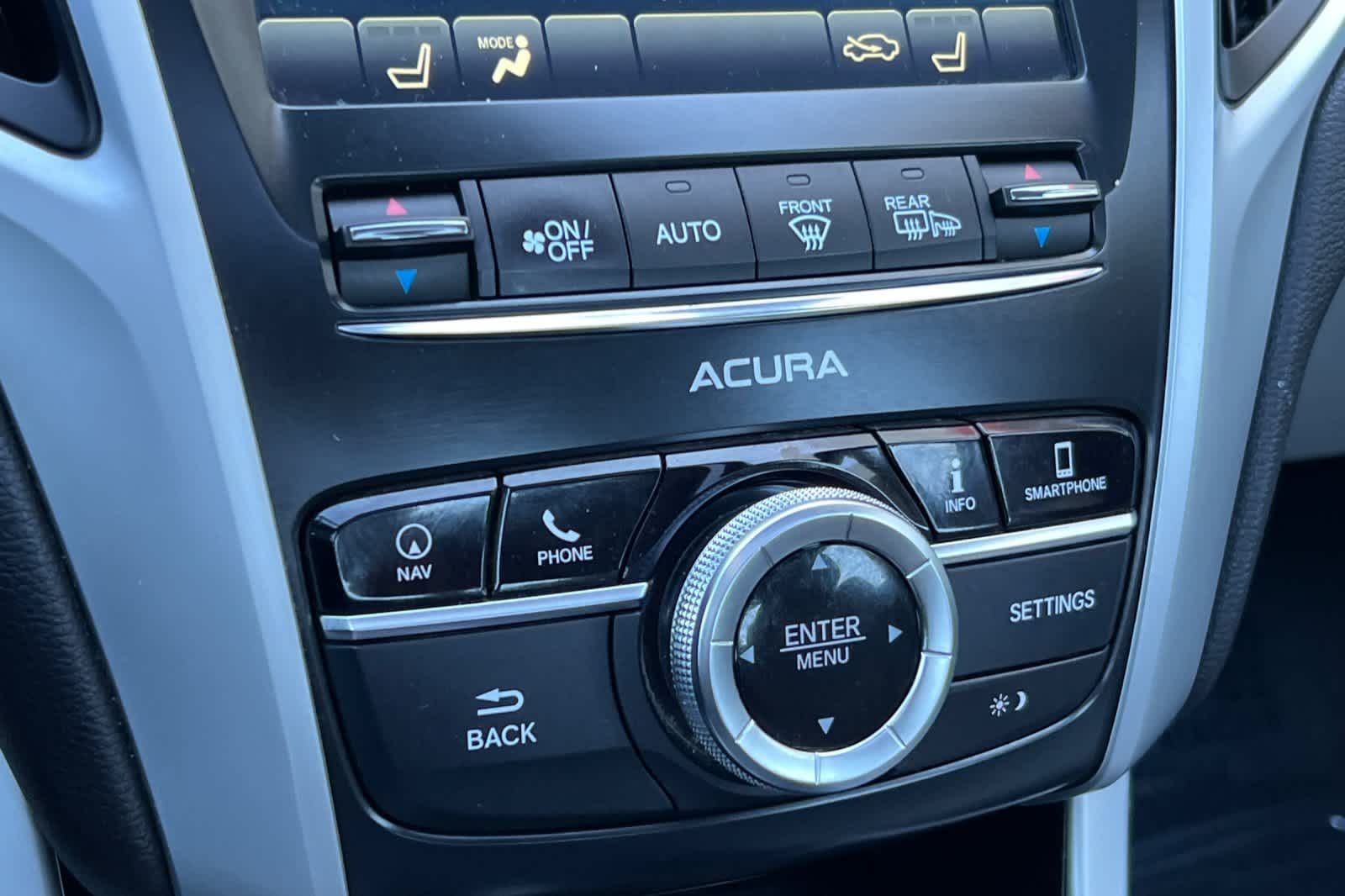 Thumbnail: 2018 Acura TLX - 22