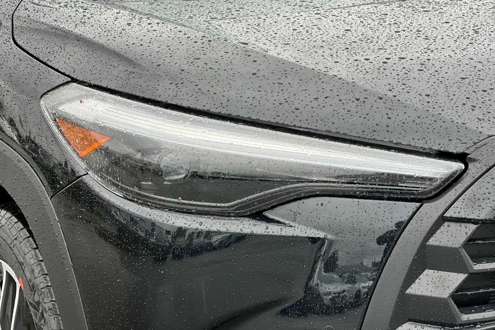 Thumbnail: 2026 Toyota Corolla Cross - 27