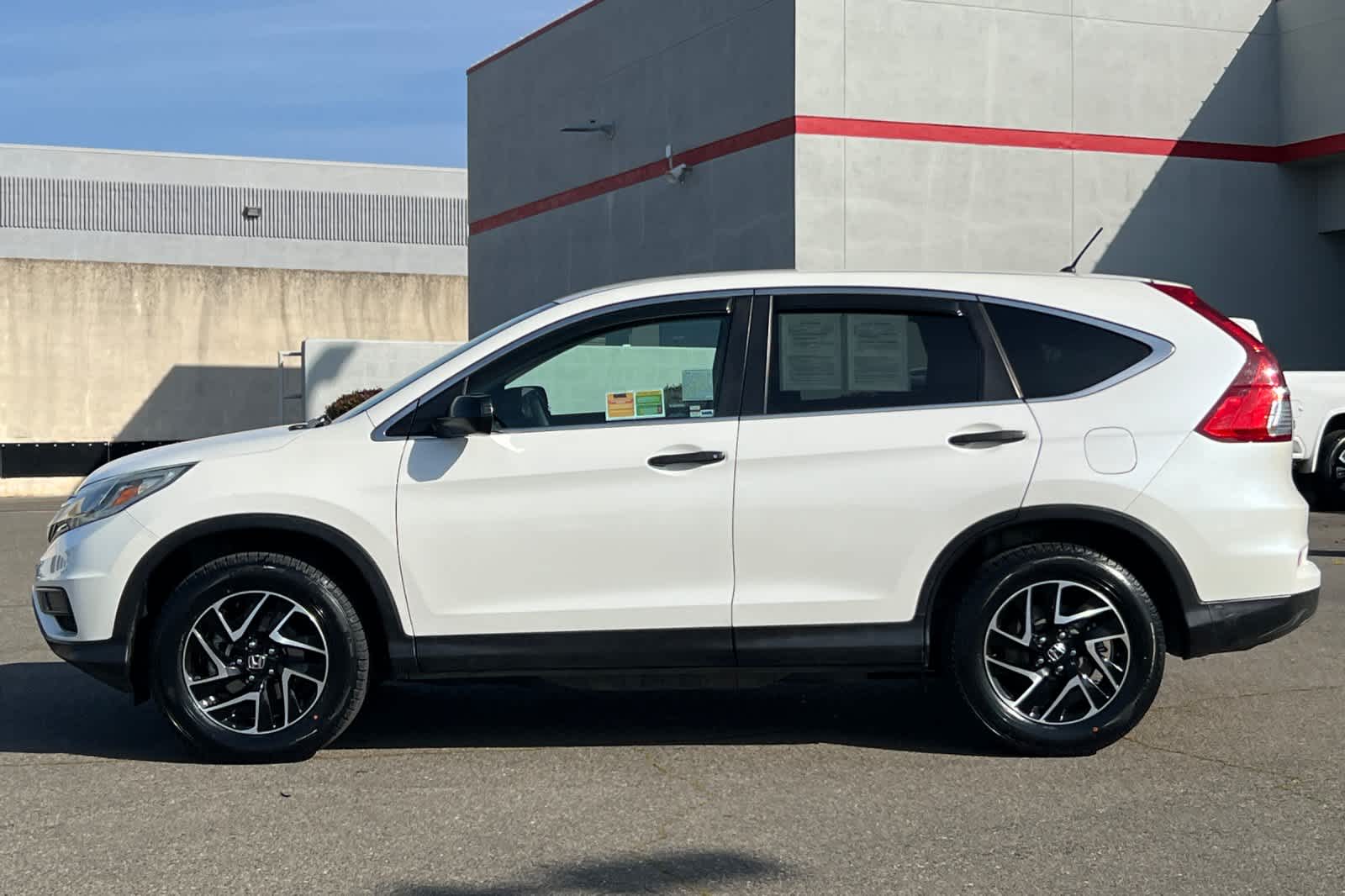 Thumbnail: 2016 Honda CR-V - 9