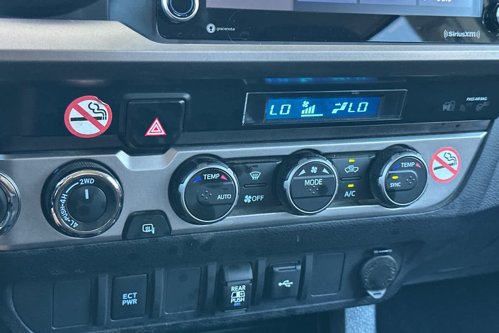 Thumbnail: 2023 Toyota Tacoma - 20