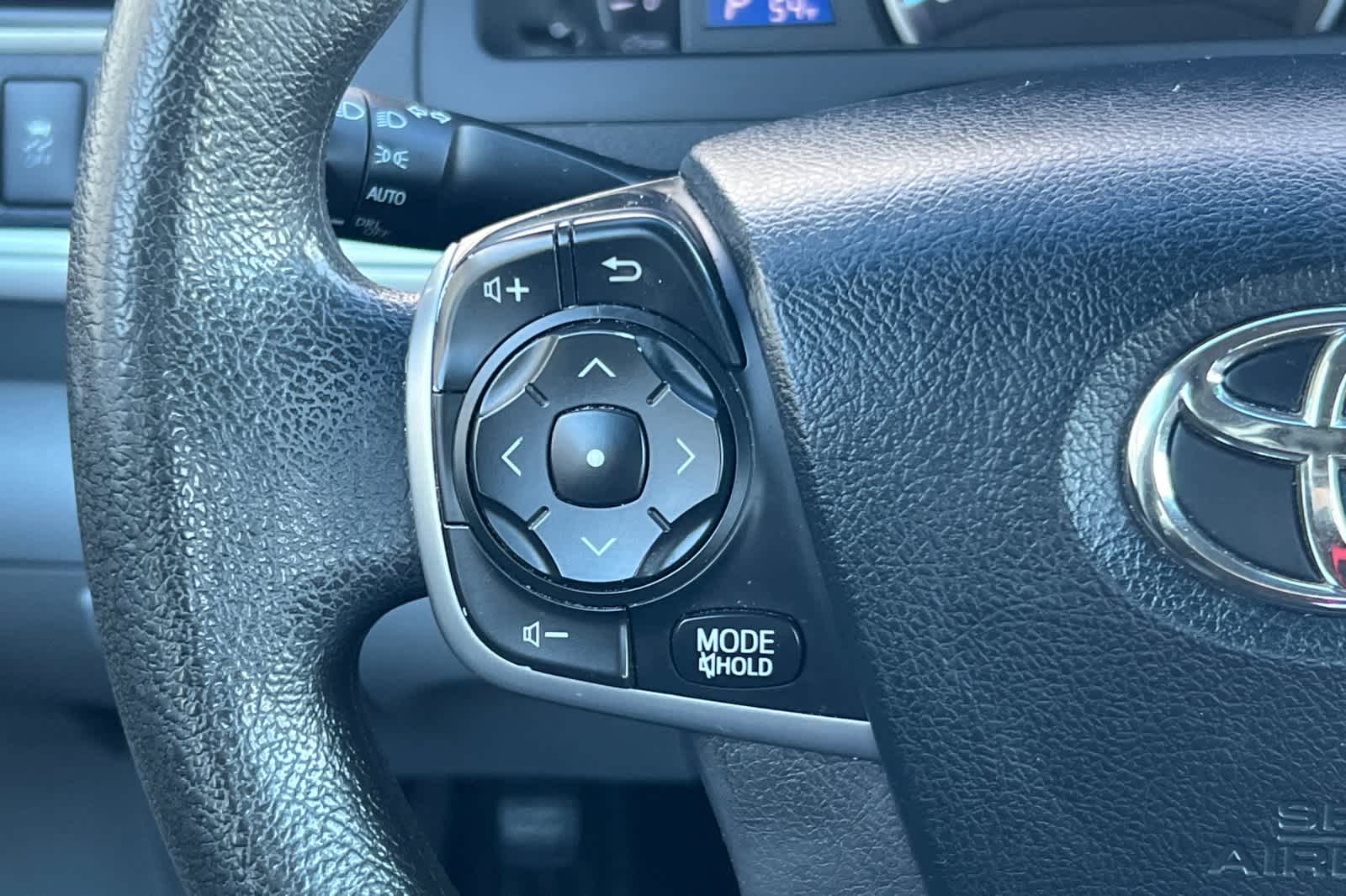 Thumbnail: 2014 Toyota Camry - 23