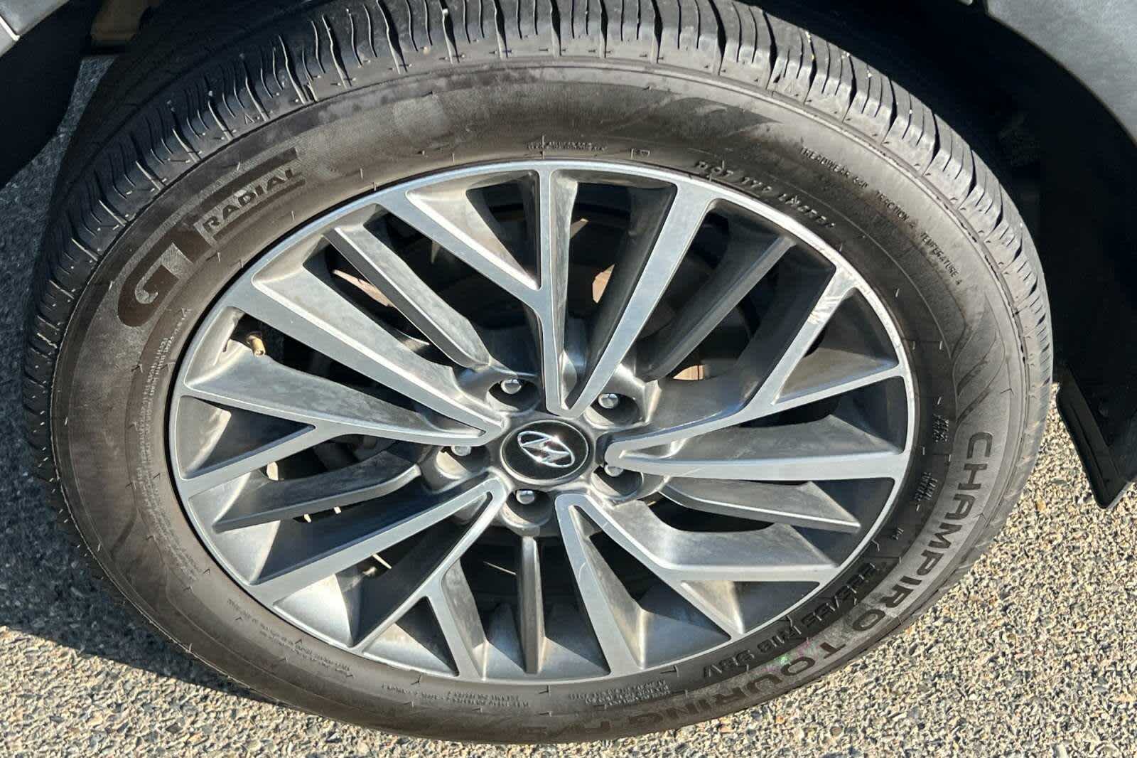 Thumbnail: 2019 Hyundai Tucson - 14