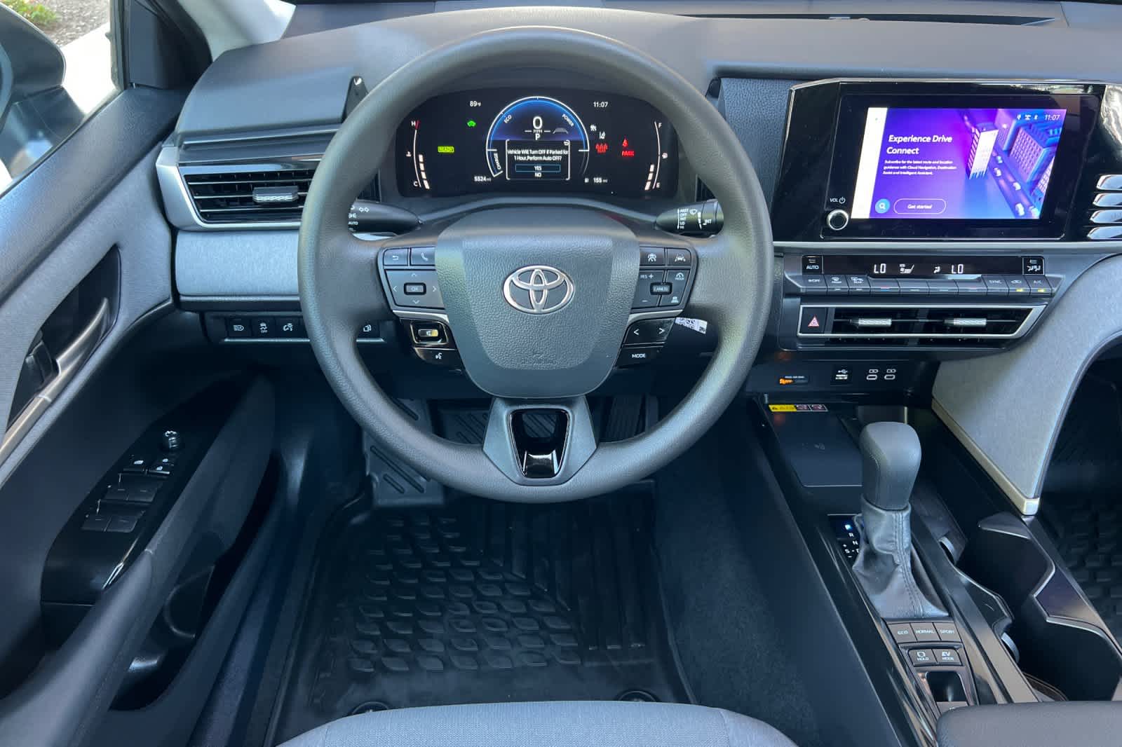 Thumbnail: 2025 Toyota Camry - 15