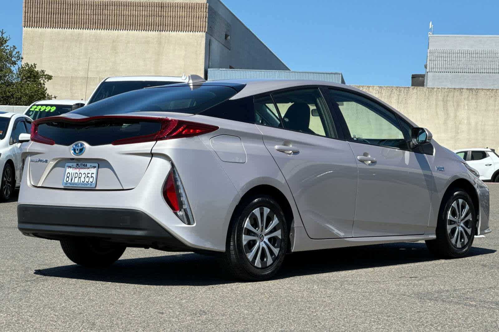 Thumbnail: 2021 Toyota Prius Prime - 2