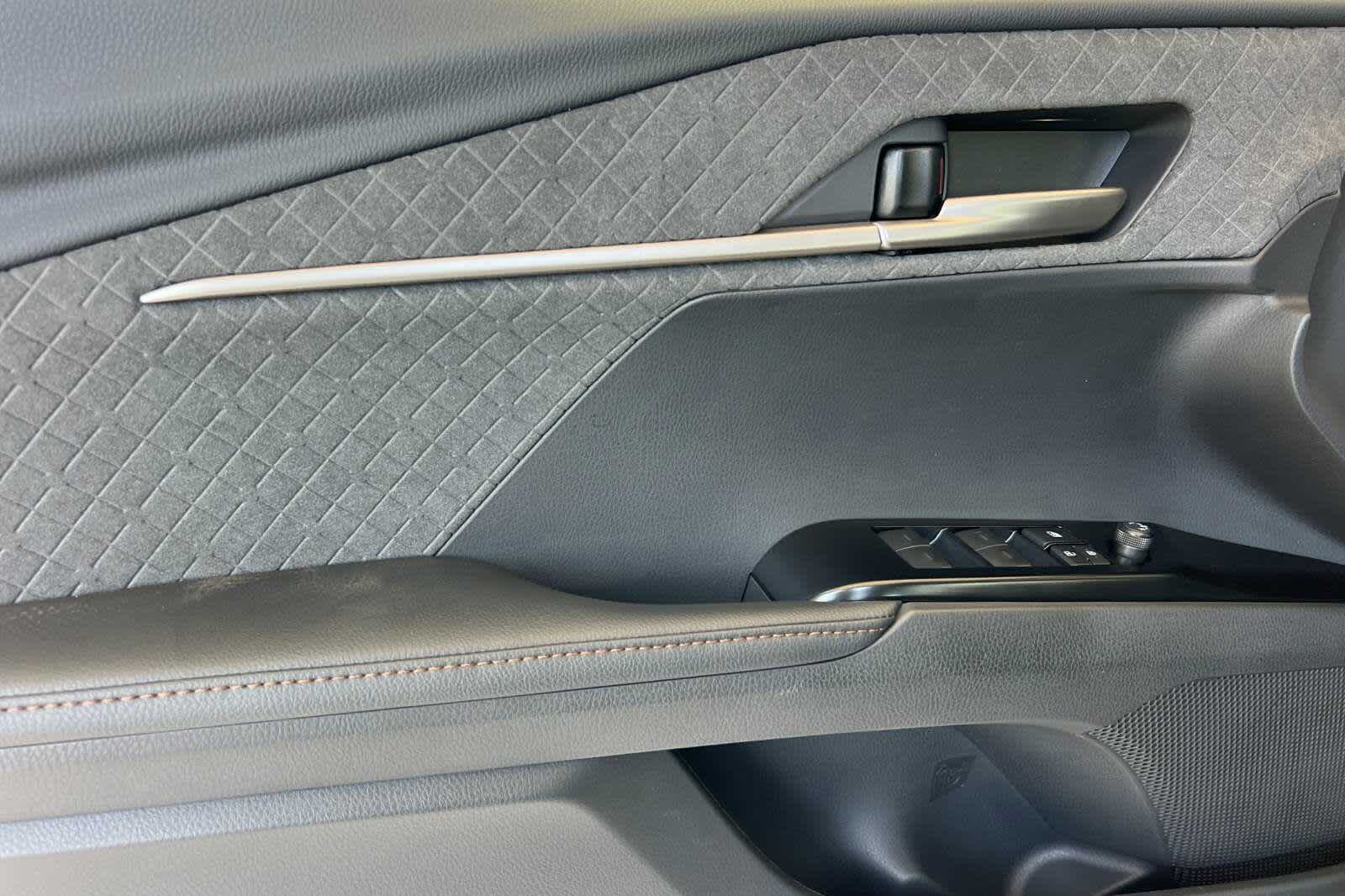 2025 Toyota Camry XLE 12