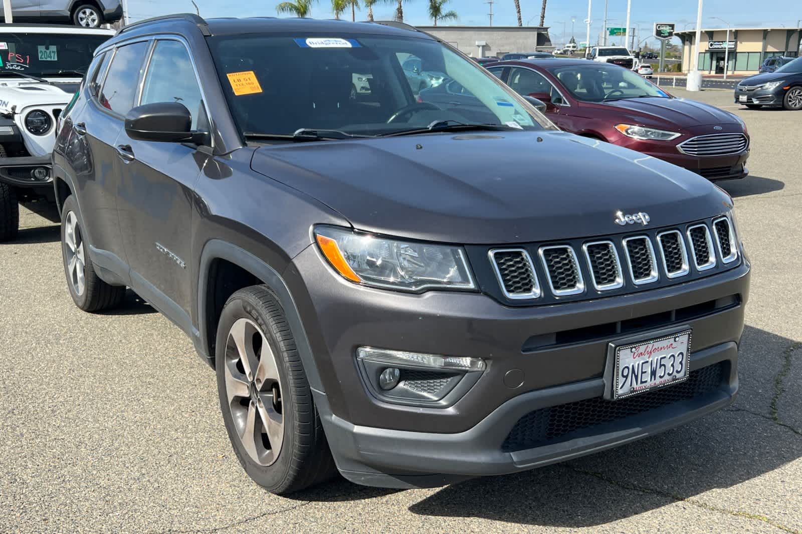 Thumbnail: 2018 Jeep Compass - 3
