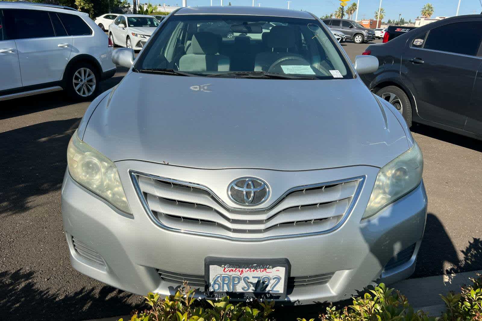 Thumbnail: 2011 Toyota Camry - 6