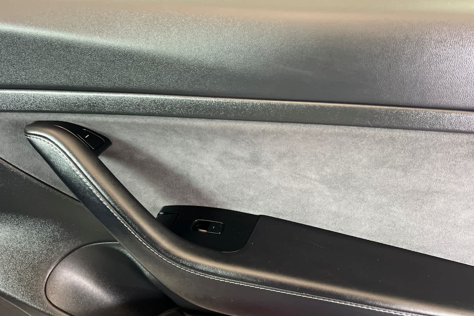 Thumbnail: 2020 Tesla Model 3 - 18