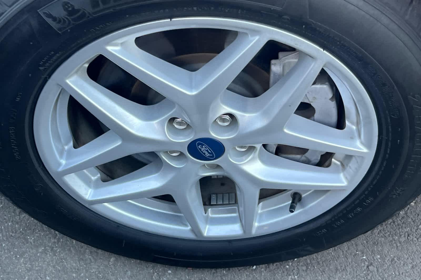 Thumbnail: 2022 Ford Edge - 15