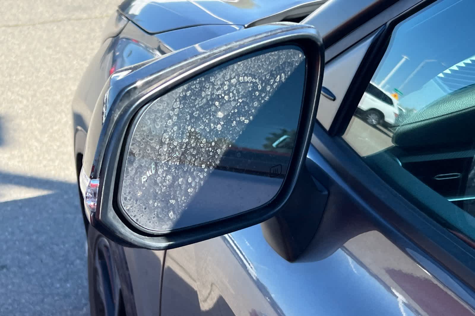 Thumbnail: 2023 Toyota Highlander - 20