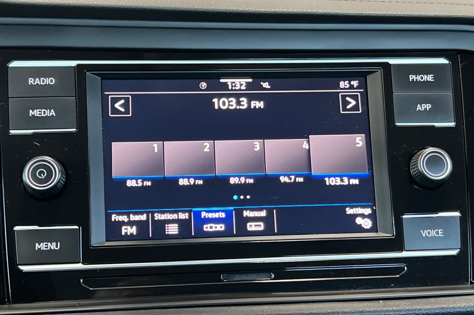 Thumbnail: 2024 Volkswagen Jetta - 18