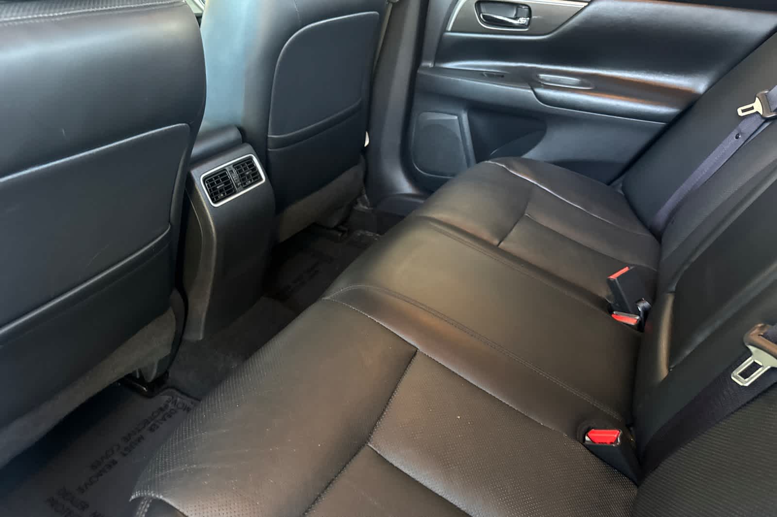 Thumbnail: 2015 Nissan Altima - 4