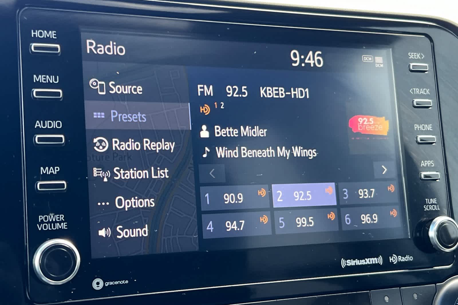 Thumbnail: 2022 Toyota Highlander - 21