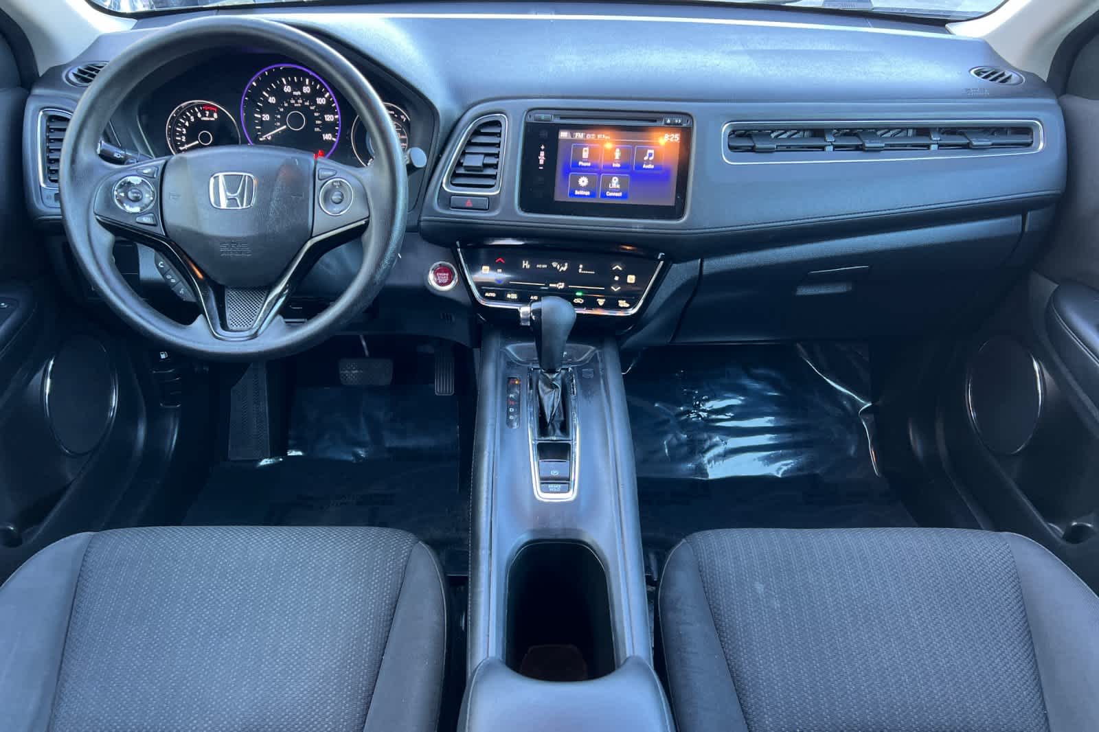 Thumbnail: 2017 Honda HR-V - 3