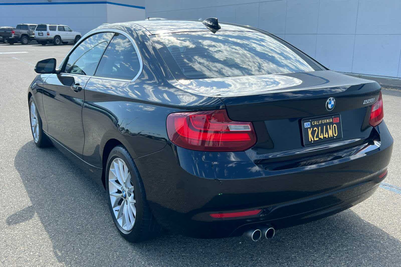 Thumbnail: 2014 BMW 2 Series - 4