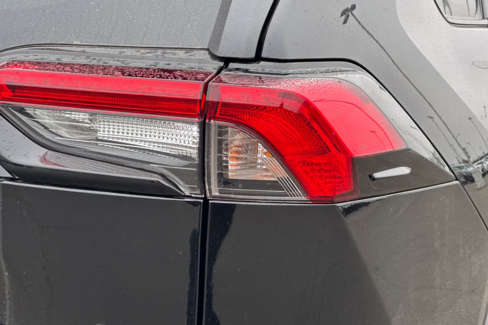 Thumbnail: 2025 Toyota RAV4 - 31