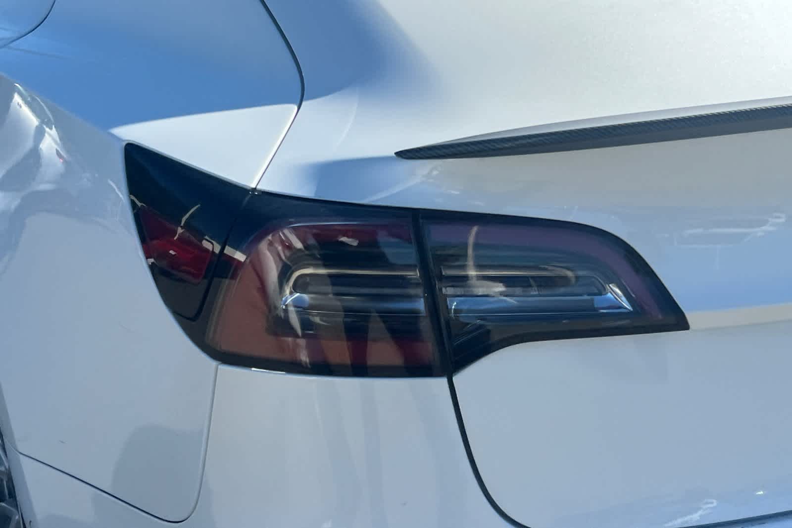 Thumbnail: 2018 Tesla Model 3 - 20