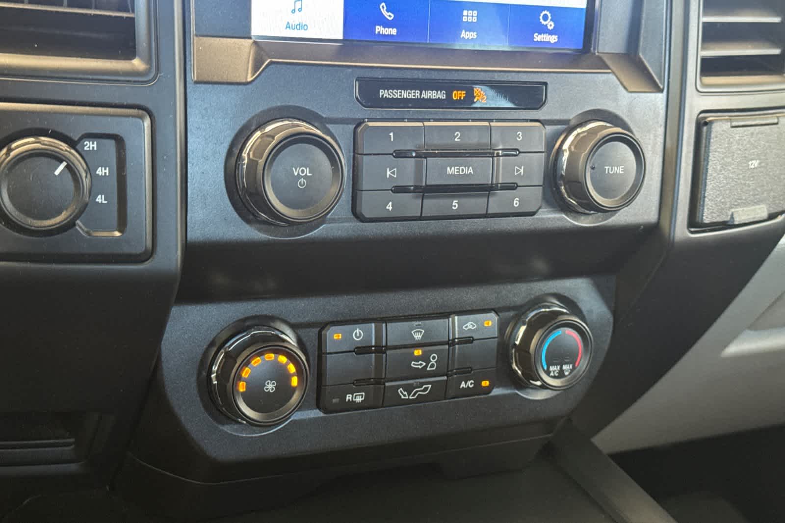 Thumbnail: 2019 Ford F-150 - 21