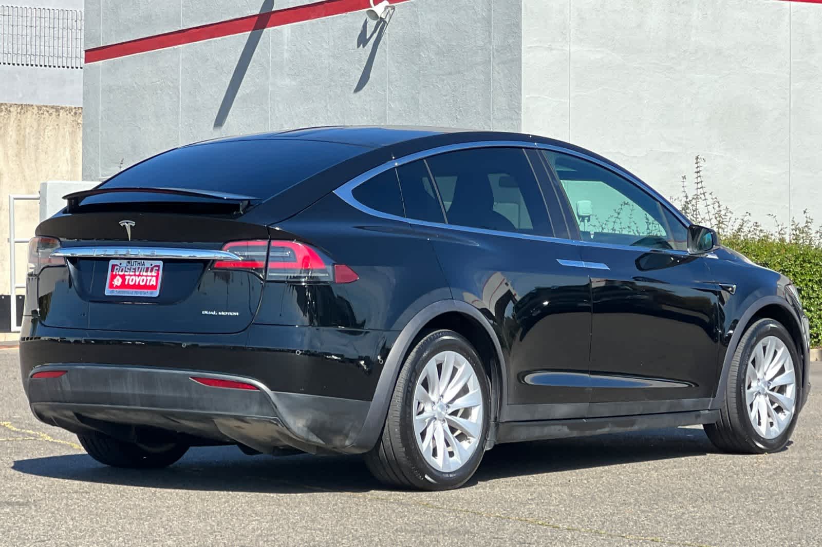 Thumbnail: 2019 Tesla Model X - 2