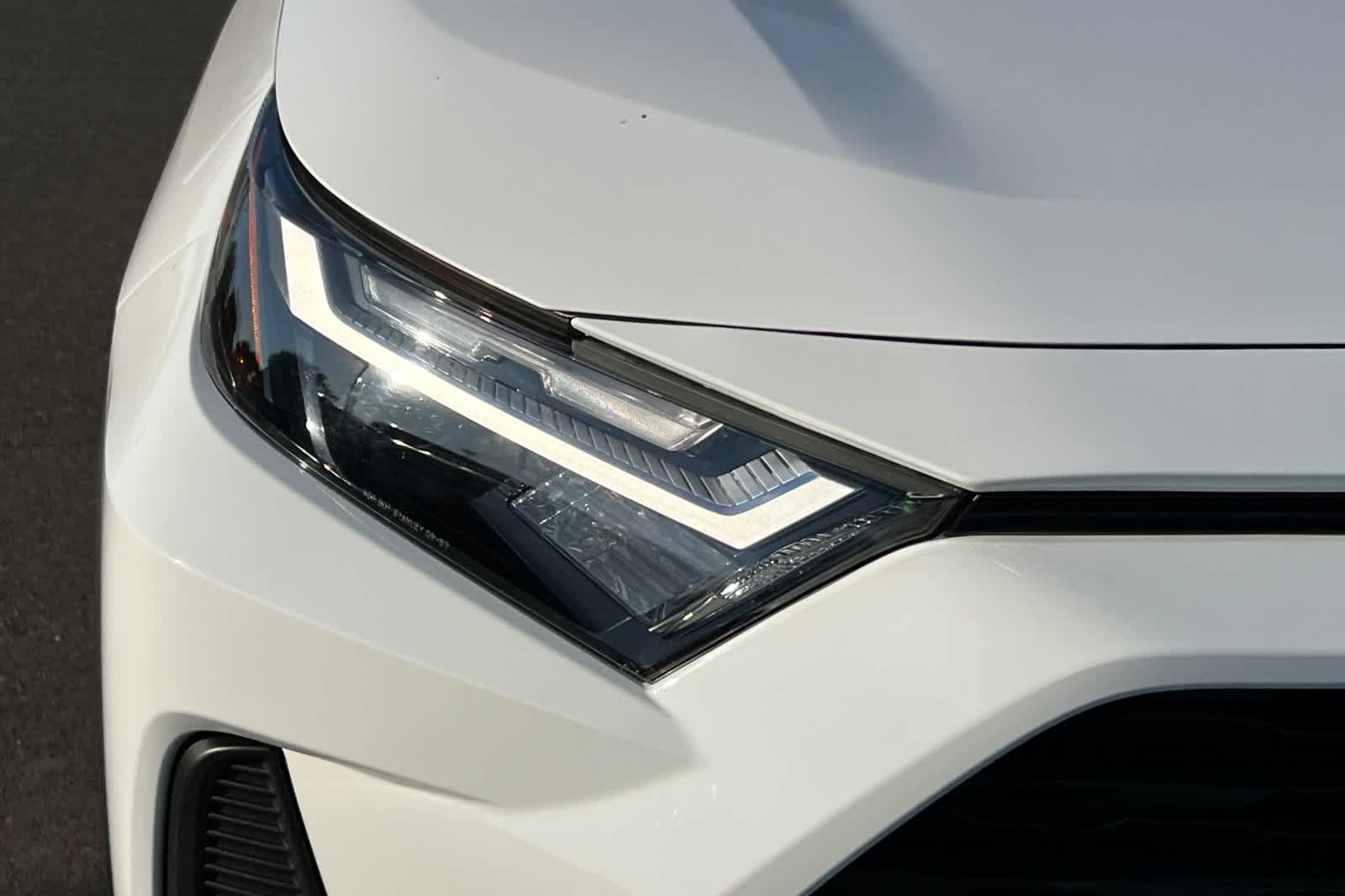 Thumbnail: 2024 Toyota RAV4 - 8